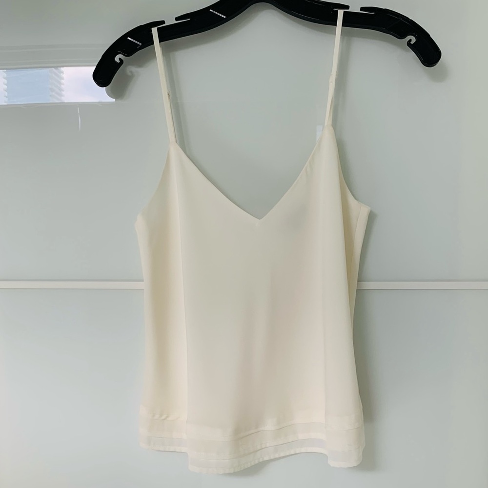 Selling brand new Aritzia cami in size small